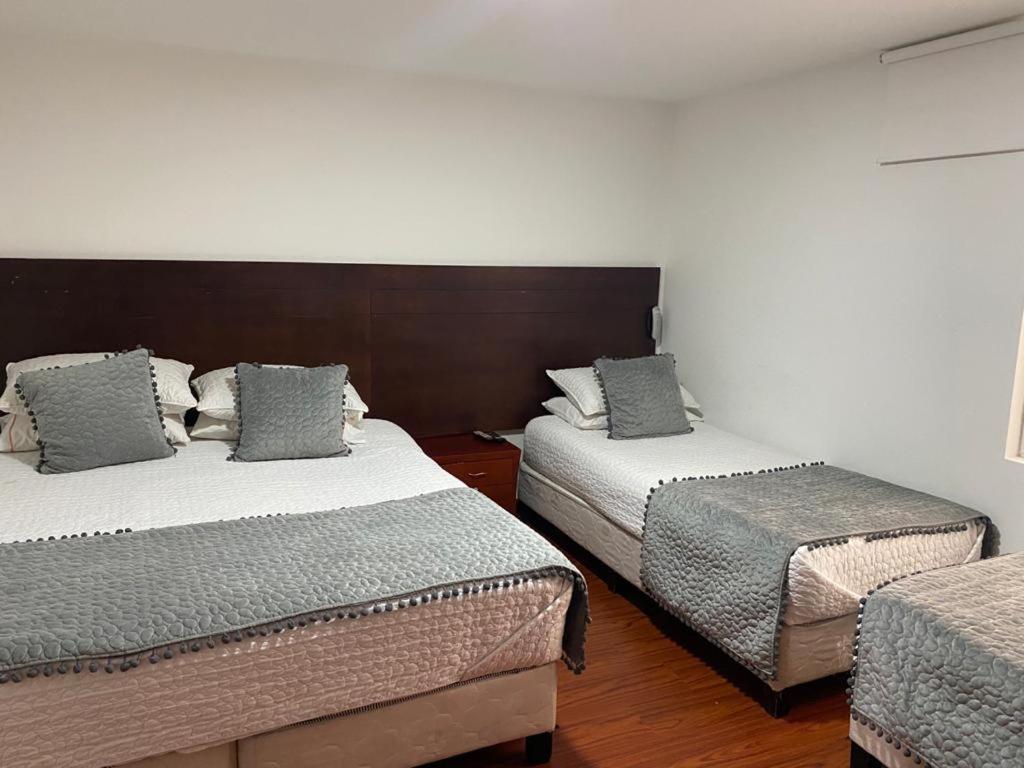 Hotel Harrington 63 波哥大 外观 照片